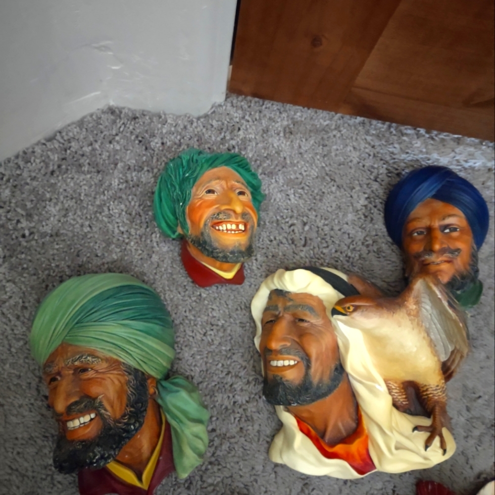 Bosson Heads